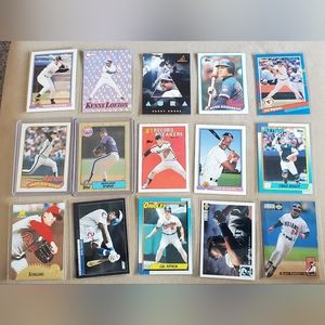 Lot Of 50 Baseball Cards. Bonds, Clemens, Puckett, Ryan, Etc.